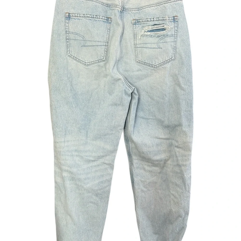 American Eagle high rise 90s boyfriend jeans
